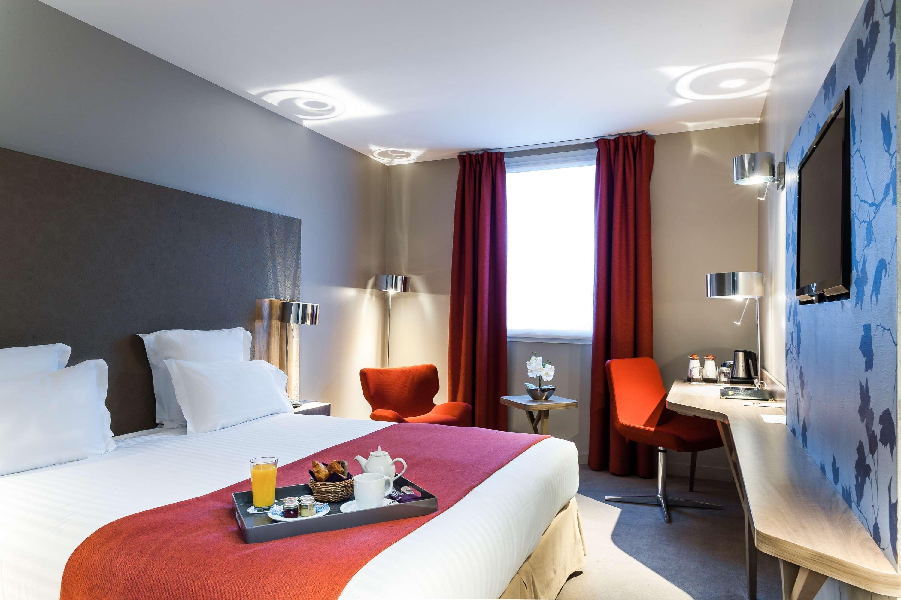 Best Western Plus Paris Velizy Esterno foto